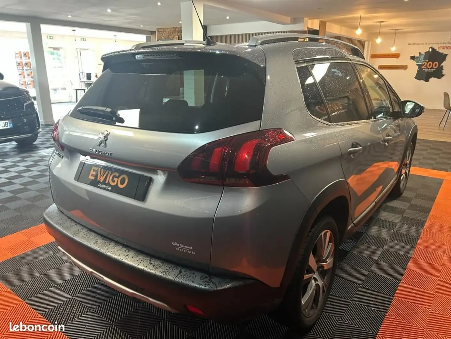 Peugeot 2008 GENERATION-I 1.2 PURETECH 130 ALLURE BUSINESS STAR - 2