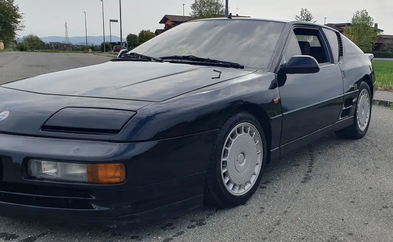 Alpine A610 3.0 turbo, foto 1