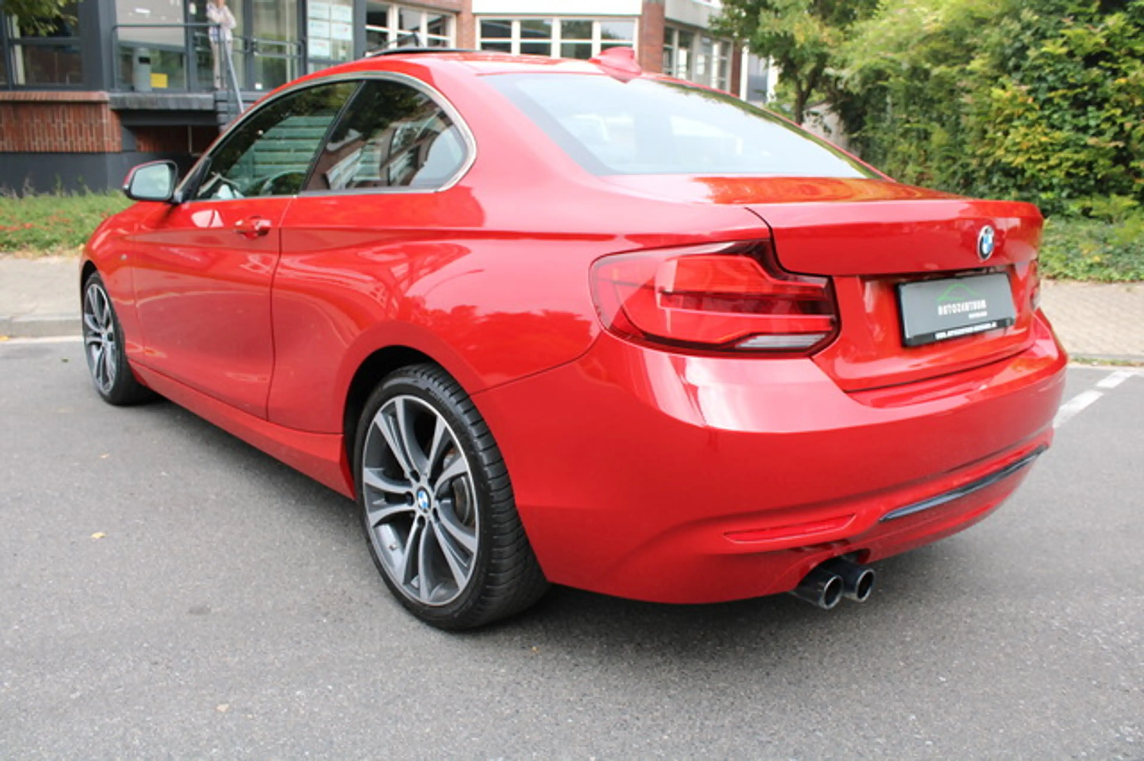 BMW 230 i xDrive Sport Line Aut. Leder/Navi/Kamera — photo 3