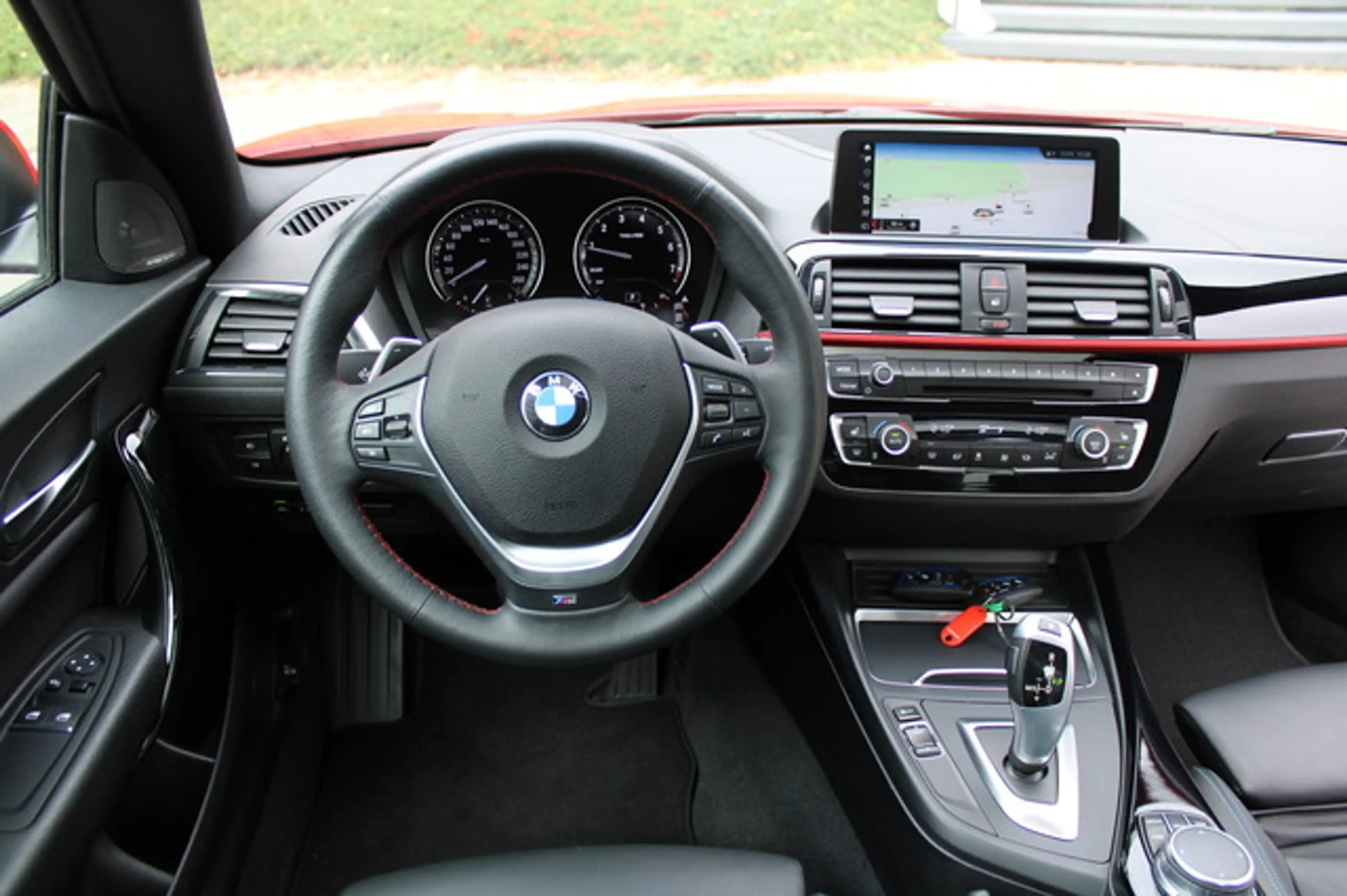 BMW 230 i xDrive Sport Line Aut. Leder/Navi/Kamera — photo 8