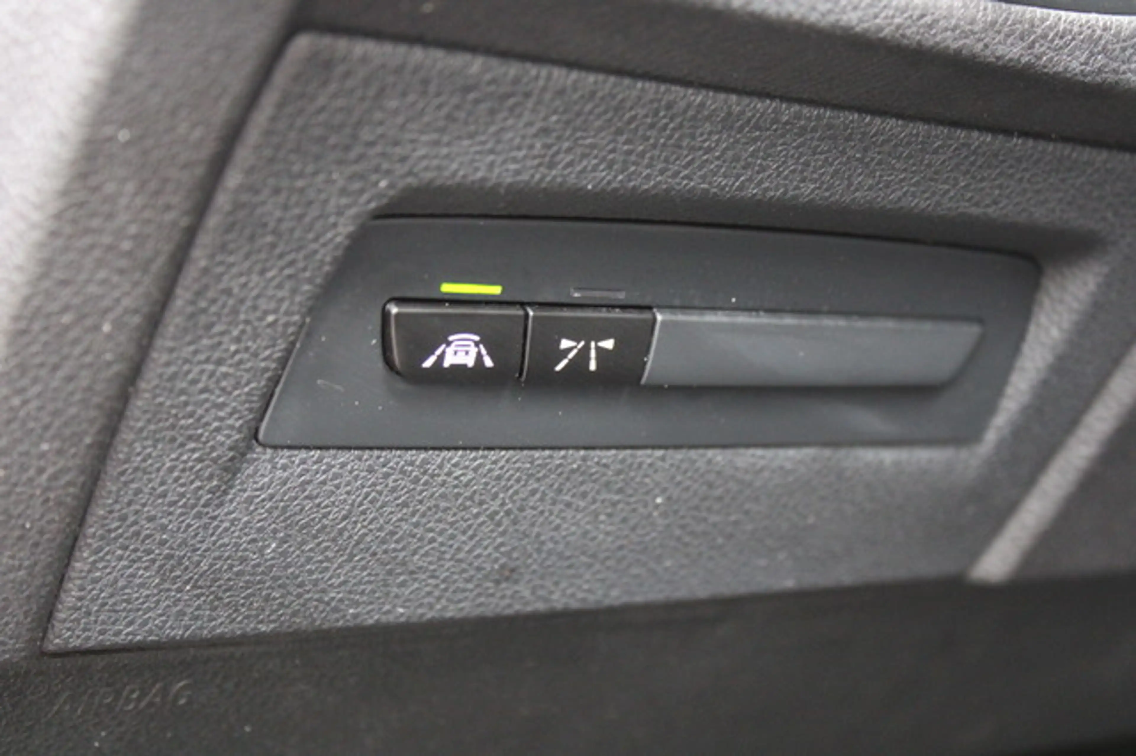 BMW 230 i xDrive Sport Line Aut. Leder/Navi/Kamera — photo 13