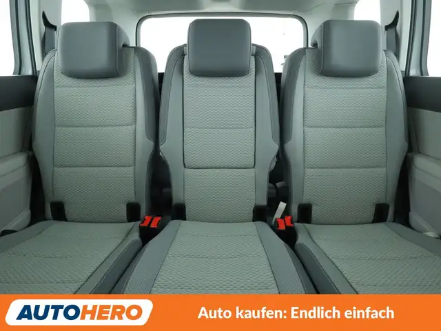 Volkswagen Touran view 15
