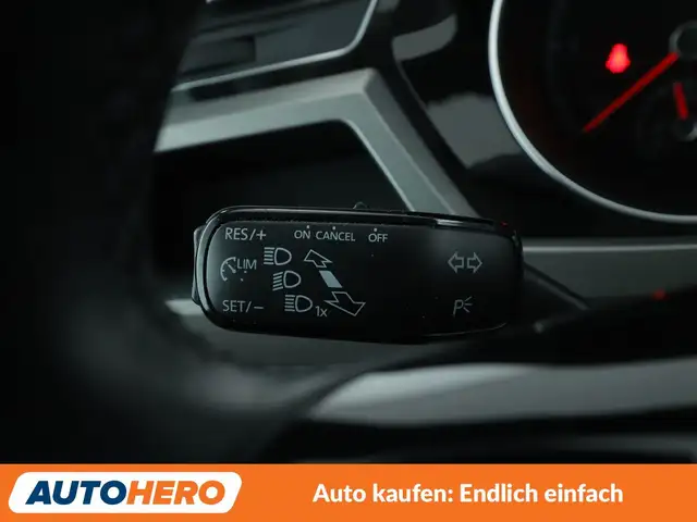 Volkswagen Touran view 25