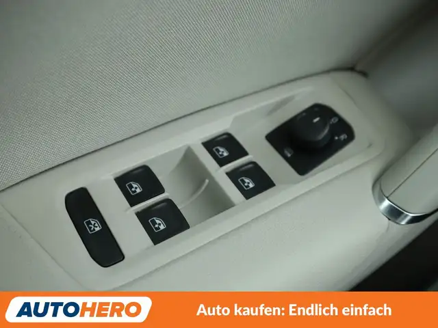 Volkswagen Touran view 24
