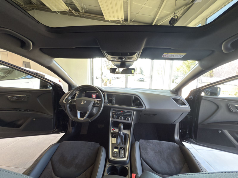 SEAT Leon 1.5 TSI Xcellence AHK*PANO*LED*DAB*RFK*BEAT — photo 8
