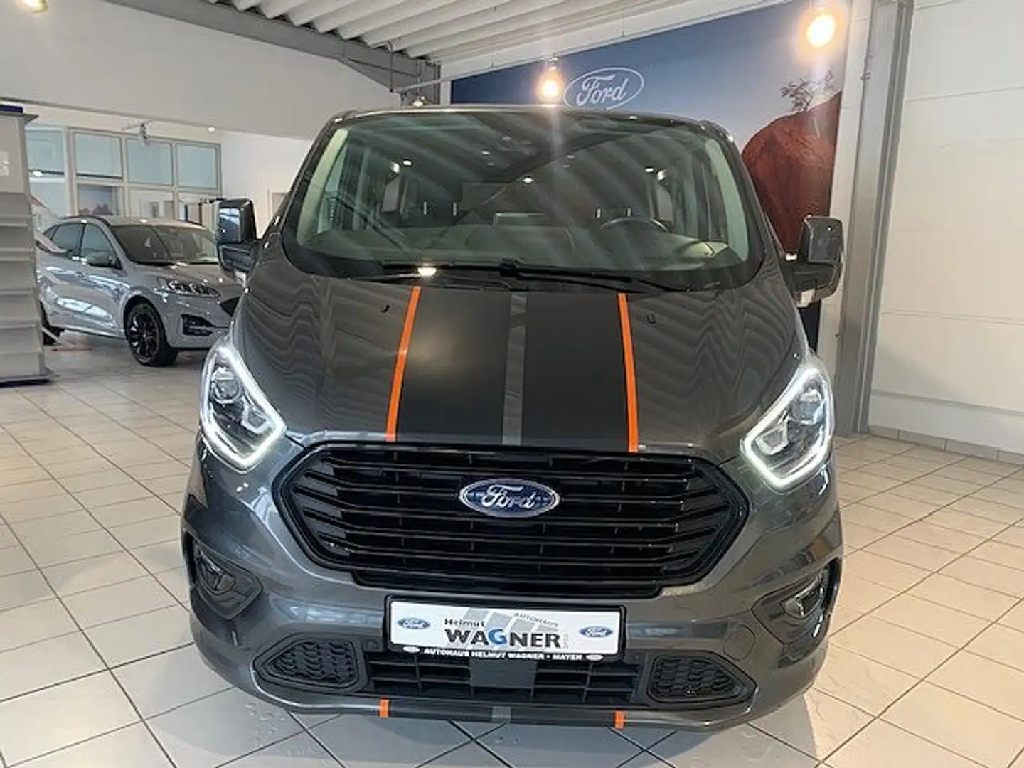 Ford Tourneo Custom 320 L1 Autm. Sport/TWA/RFK/iACC Grijs - 2