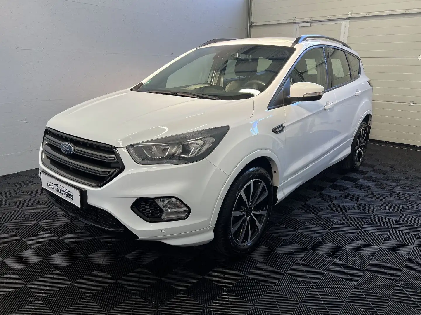 Ford Kuga ST-Line 1,5 EcoBoost *Navi*RFK*Keyless*1.Hd Weiß - 1