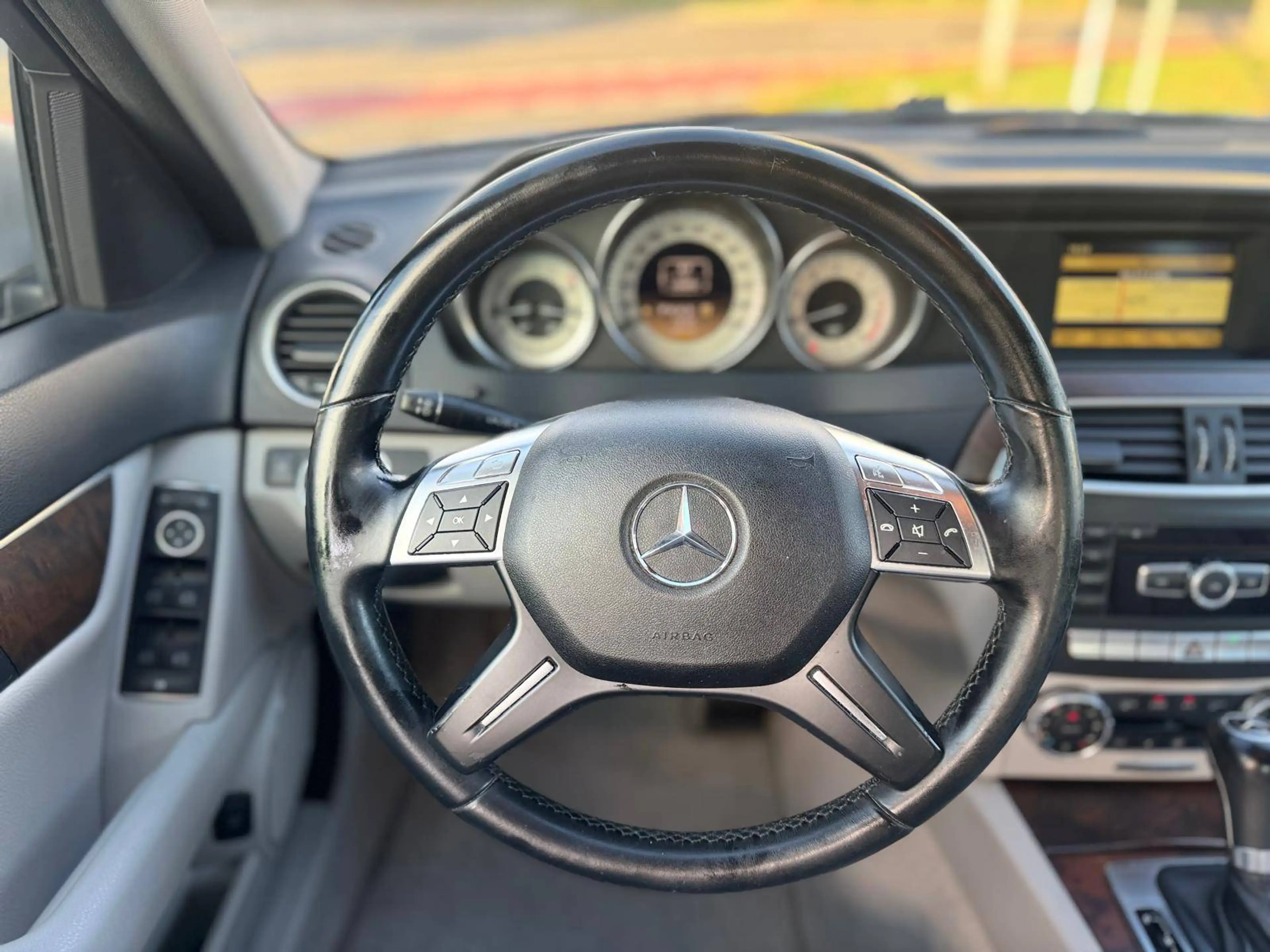 Mercedes-Benz C 180 C 180 CGI BlueEfficiency (204.049) — photo 12