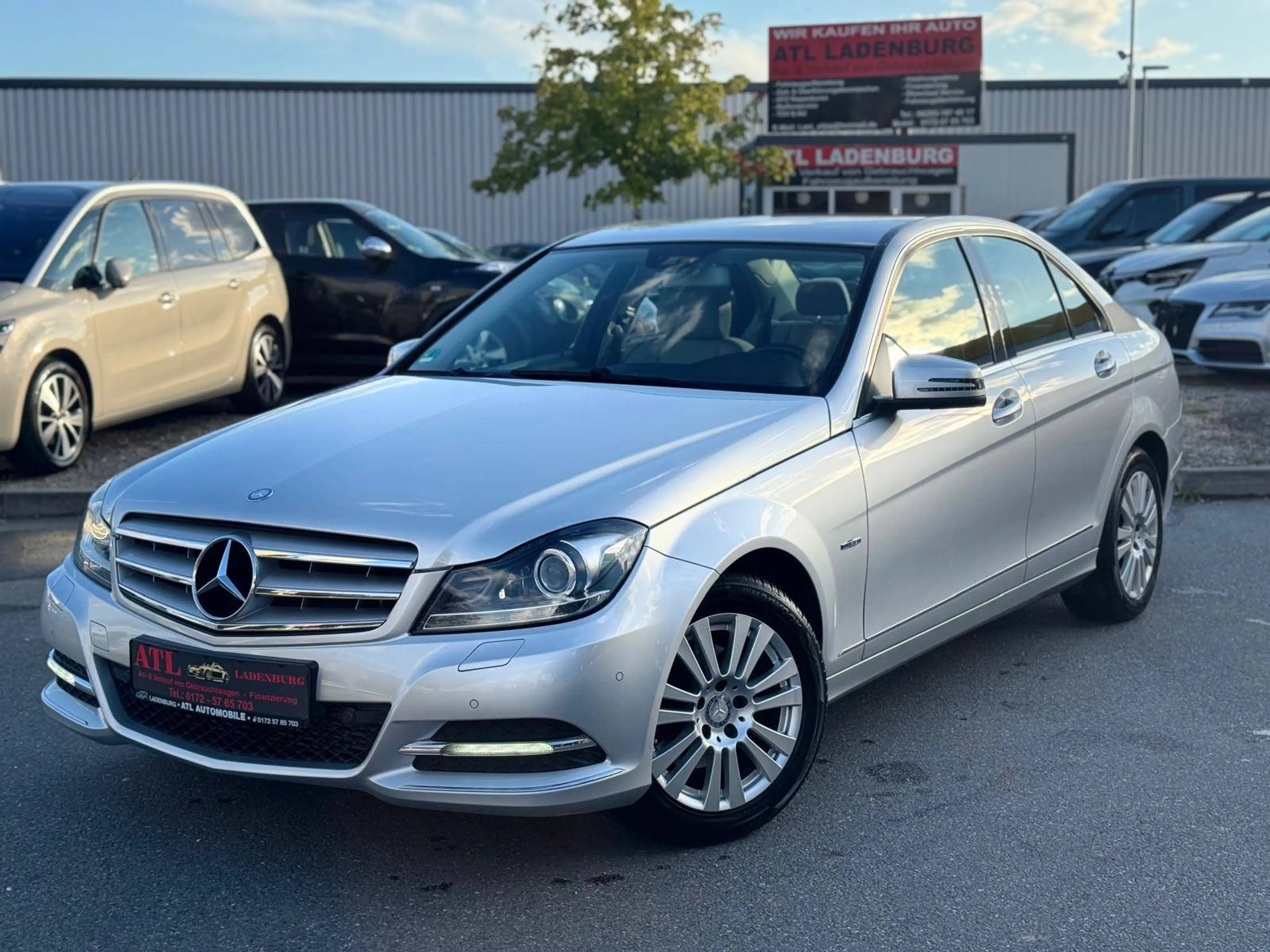 Mercedes-Benz C 180 C 180 CGI BlueEfficiency (204.049)