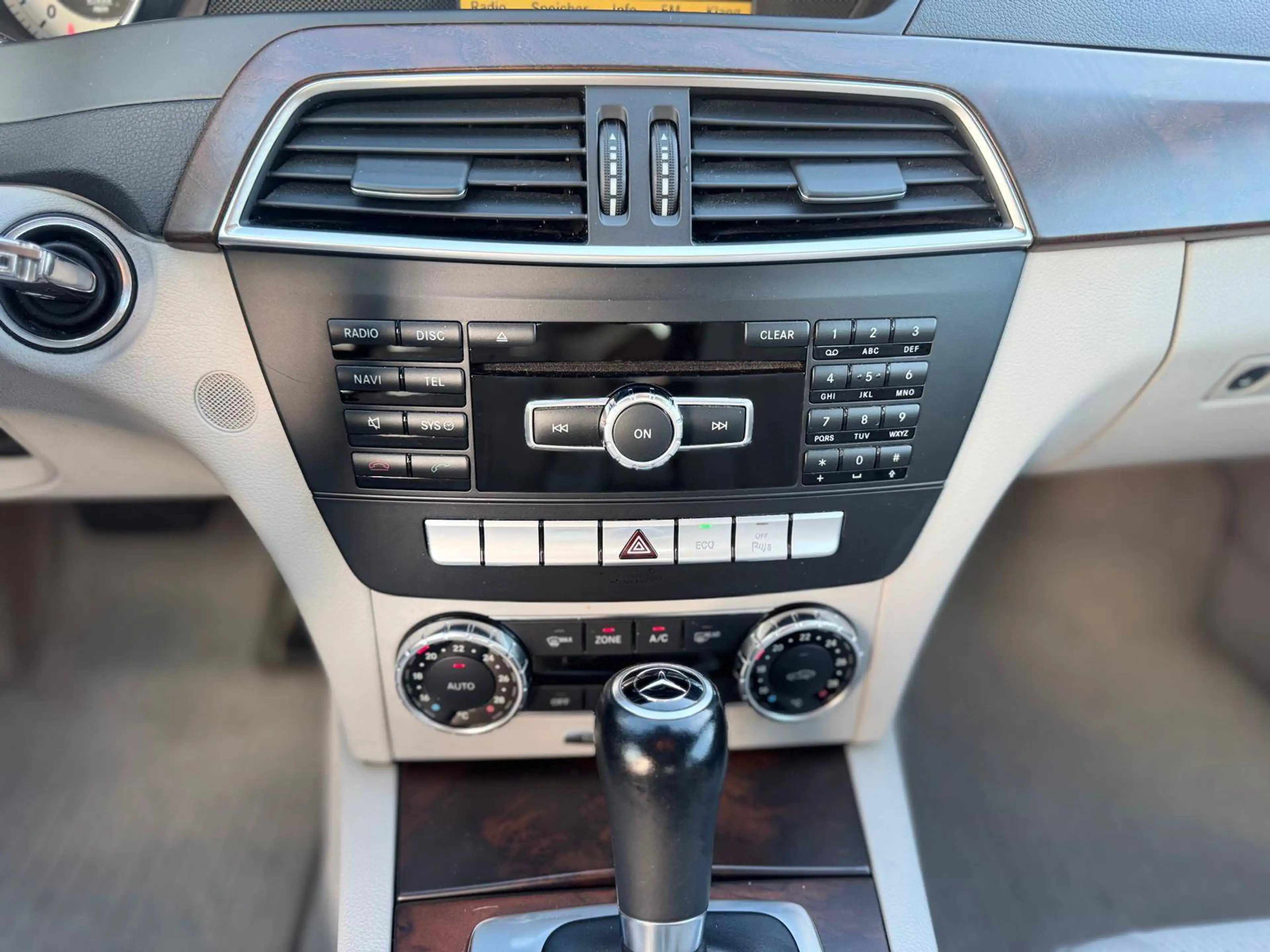 Mercedes-Benz C 180 C 180 CGI BlueEfficiency (204.049) — photo 15
