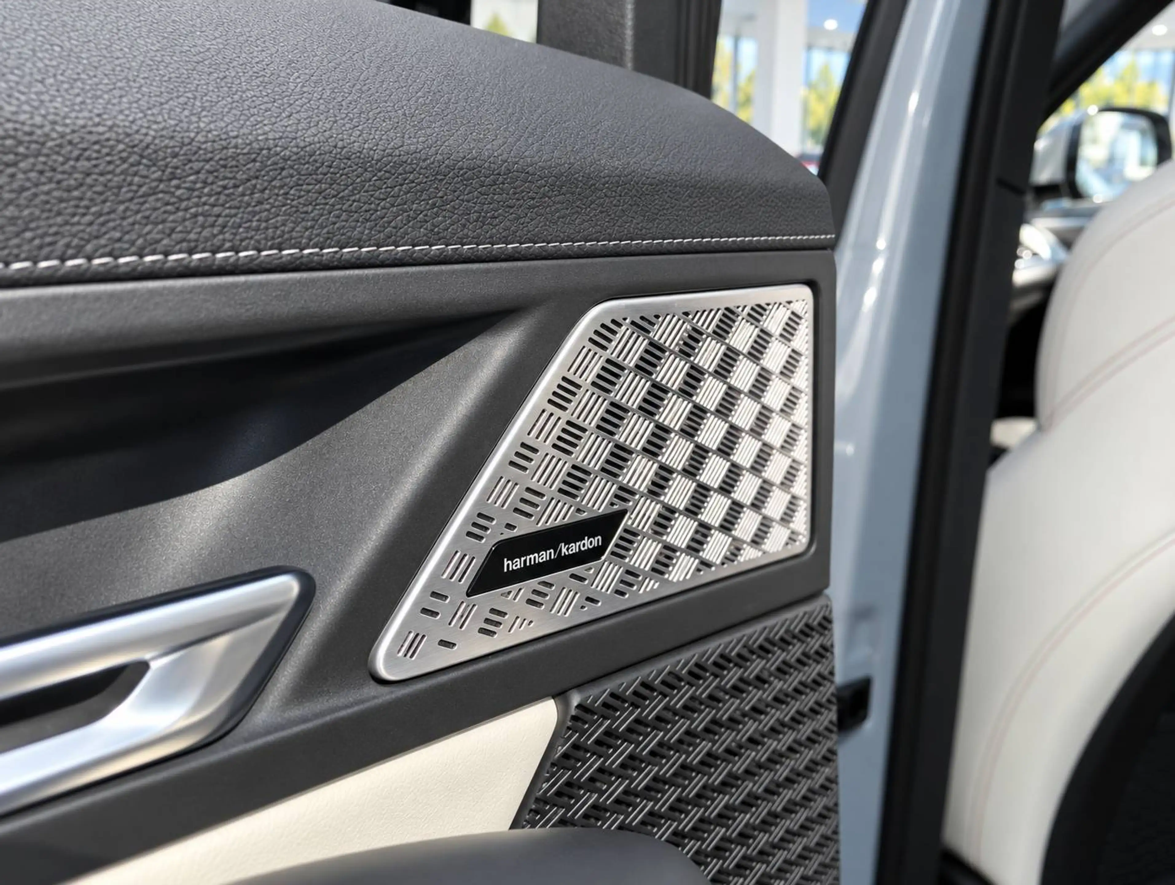 BMW X2 20 d sDrive M Sport/PANORAM/SHZ/KAMERA/PDC/VOLL — photo 14