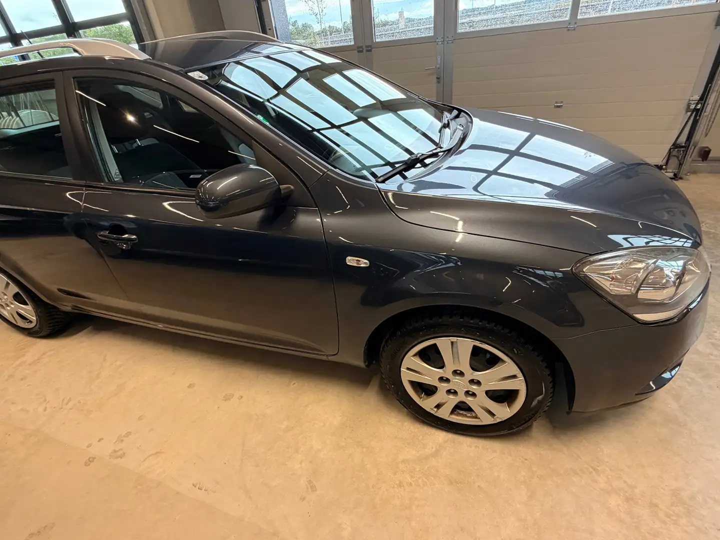 Kia Ceed SW / cee'd SW cee'd SW 1,4 CVVT Cool Surf Grau - 2