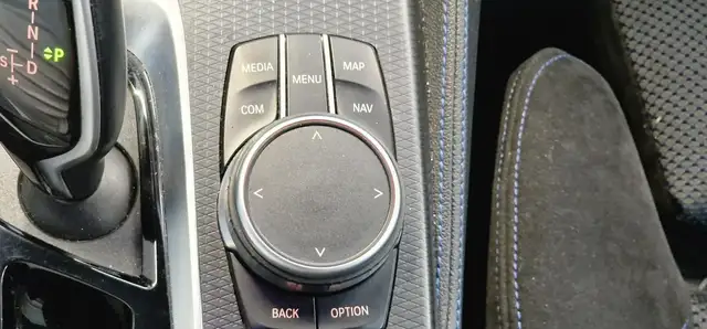 BMW 5 Series view 19