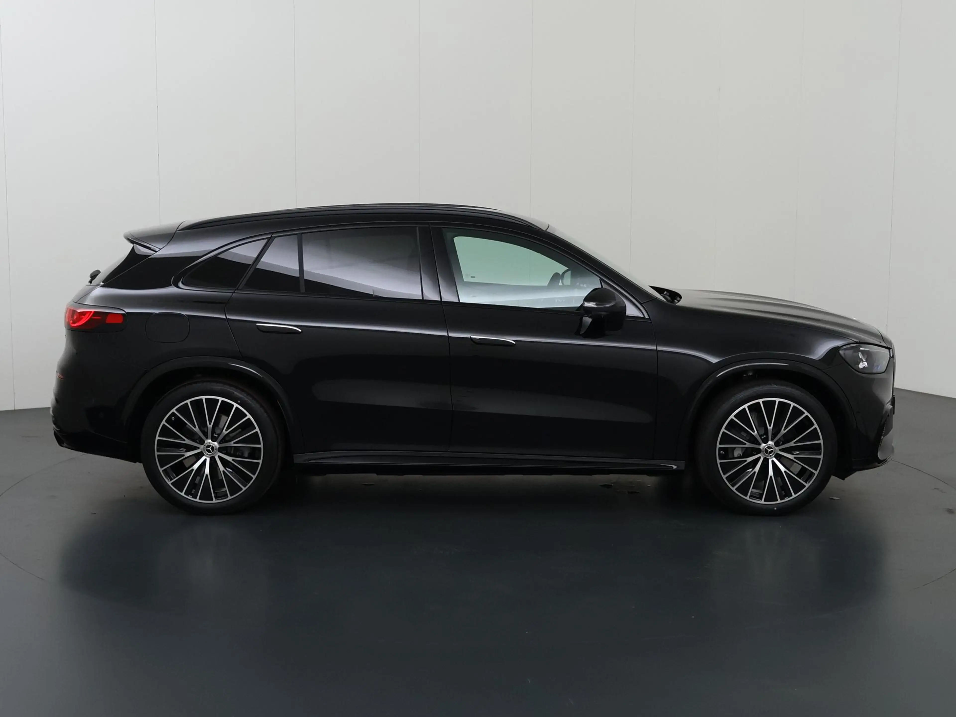 Mercedes-Benz GLC 400 4MATIC Launch Edition 94 kWh | Trekhaak | Hyperscr — photo 6
