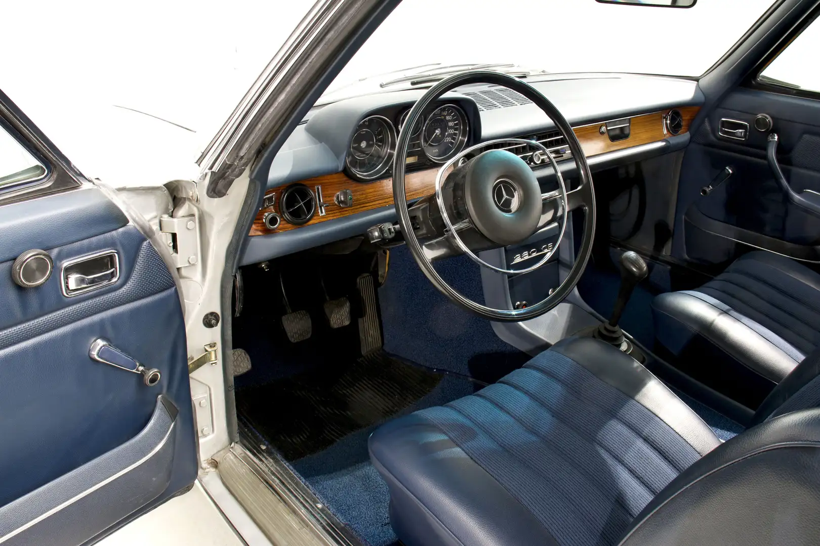 Mercedes-Benz CE 280 coupe Argent - 2