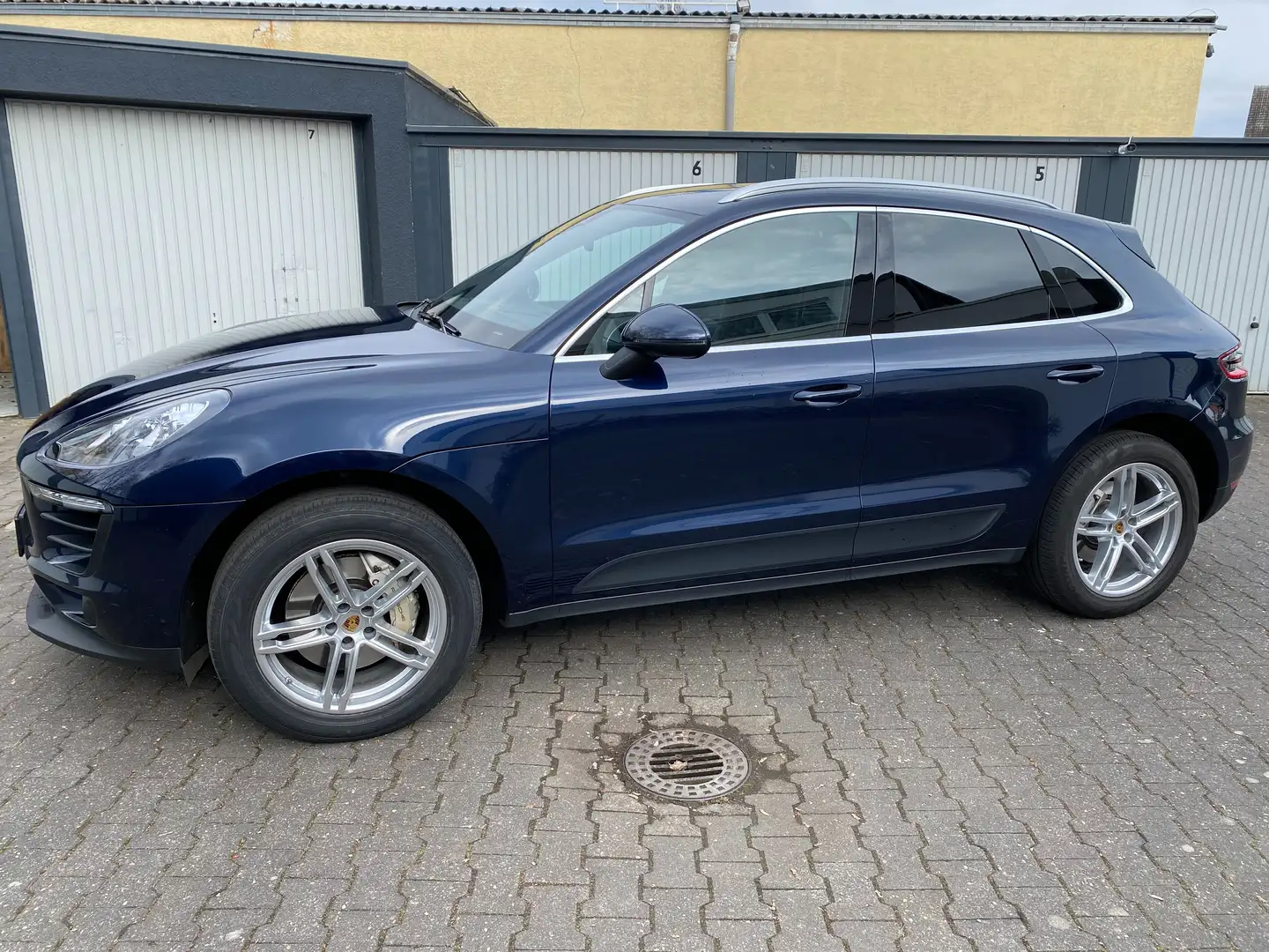 Porsche Macan S Diesel PDK Blau - 1