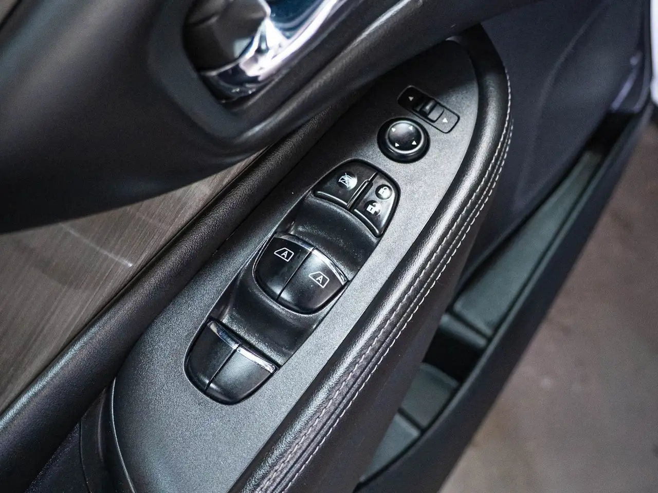 Nissan Murano photo Nissan Murano