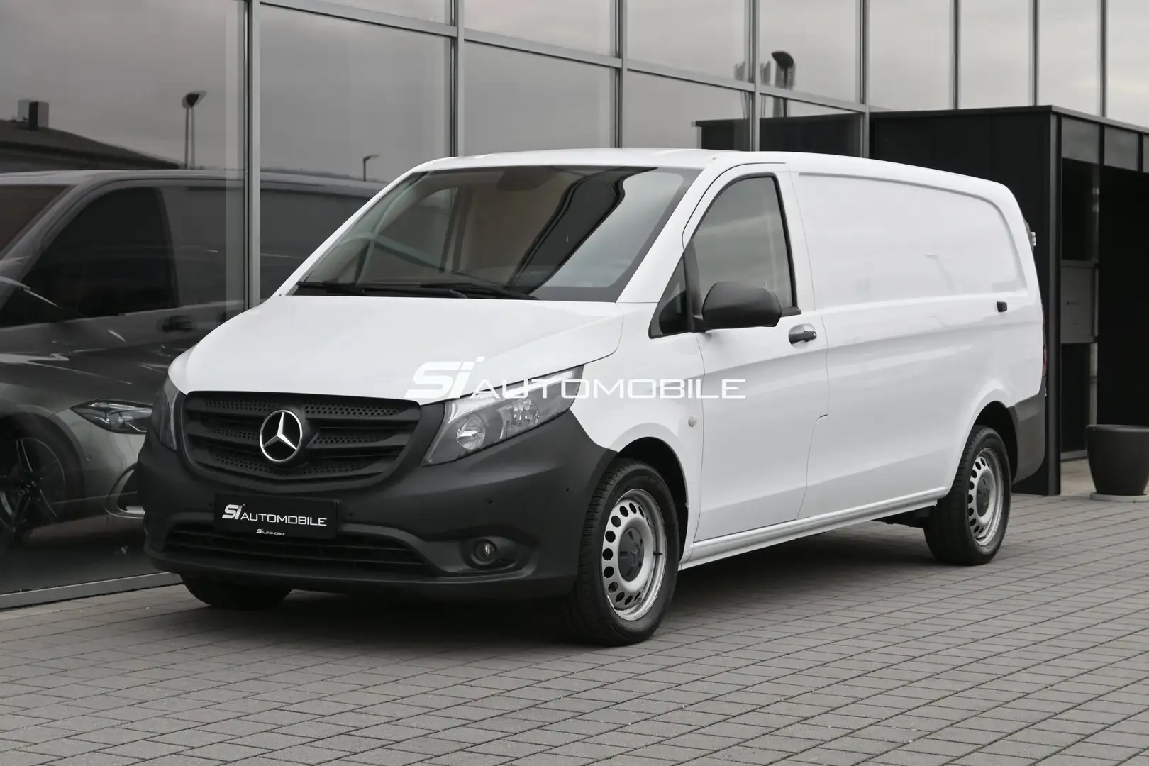 Mercedes-Benz Vito 116 CDI Extralang PRO RWD *KAMERA*STANDHEIZ.*3,2t* Weiß - 1