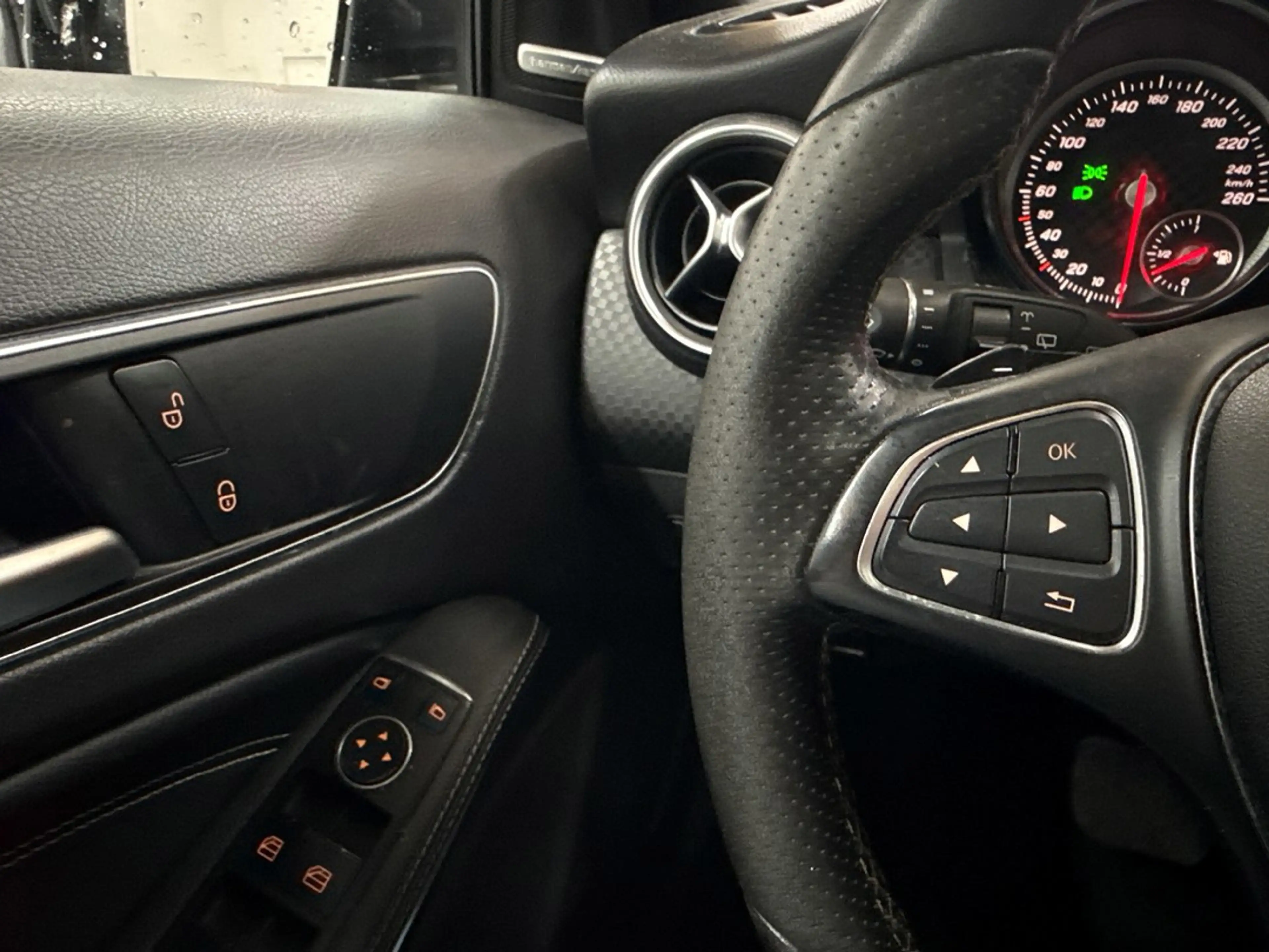Mercedes-Benz A 220 d Motorsport Edition | Navigatie | Camera | Panora — photo 13