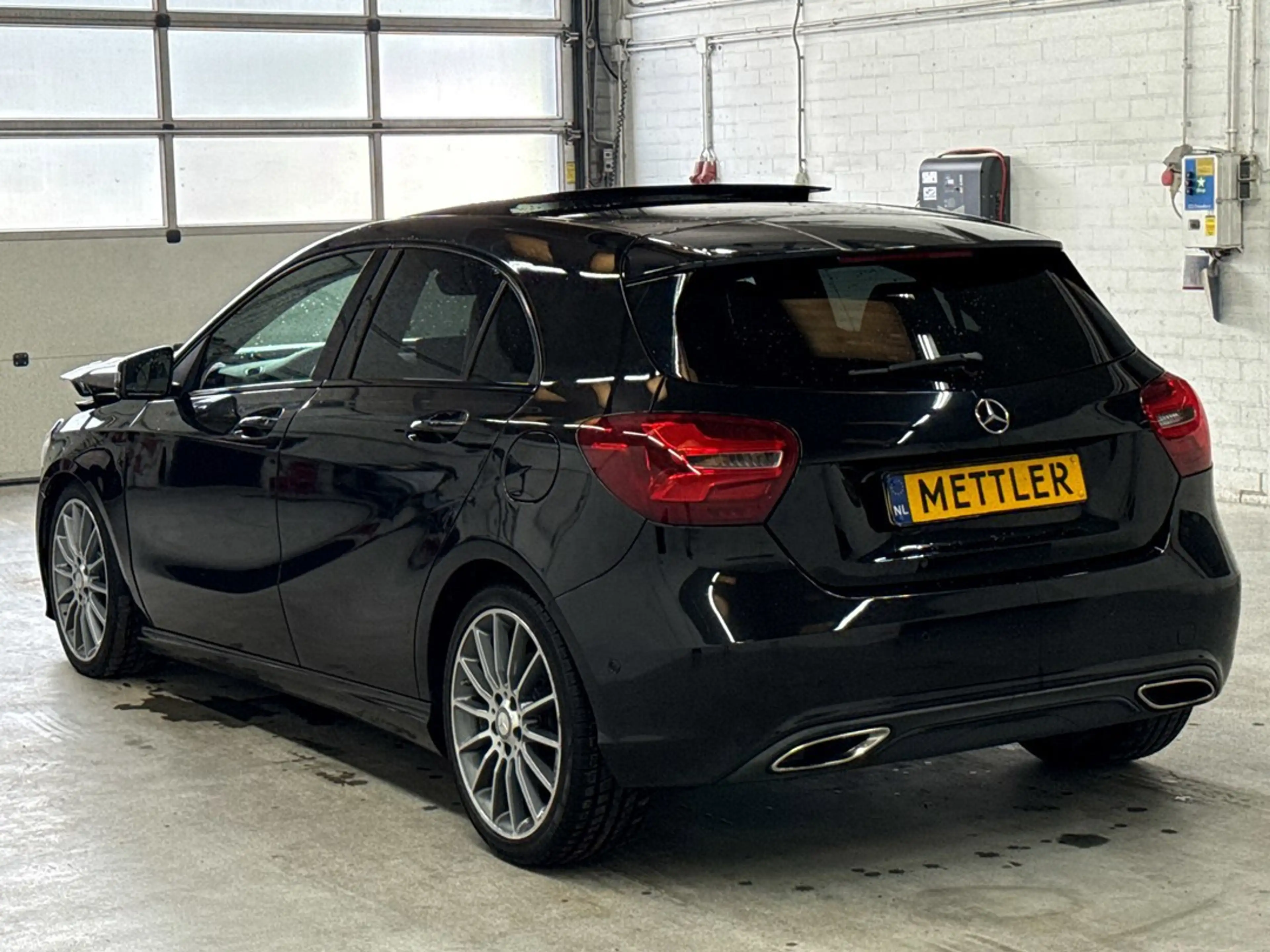 Mercedes-Benz A 220 d Motorsport Edition | Navigatie | Camera | Panora — photo 3
