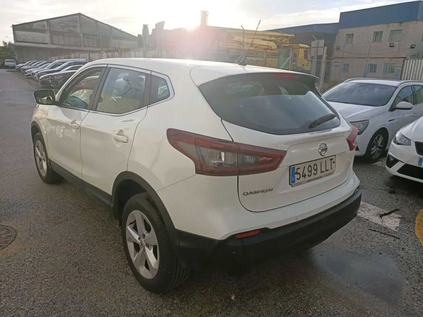 Nissan Qashqai dCi 85 kW (115 CV) E6D ACENTA Blanc - 2