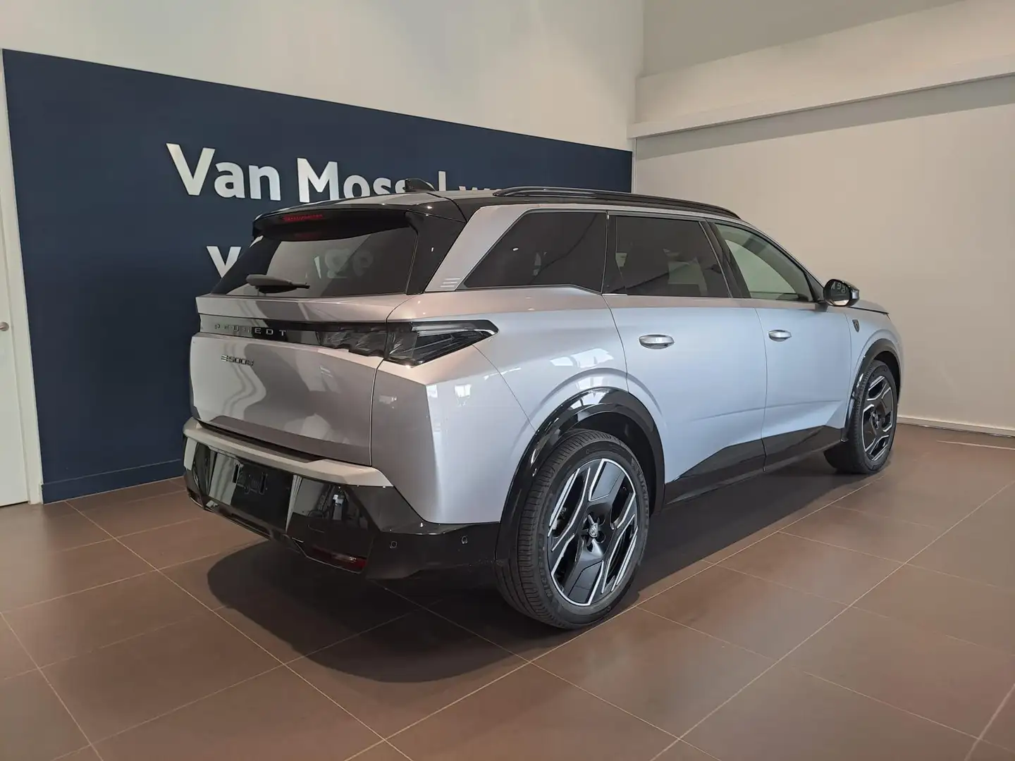 Peugeot 5008 e-5008 GT 73 kWh Grijs - 2