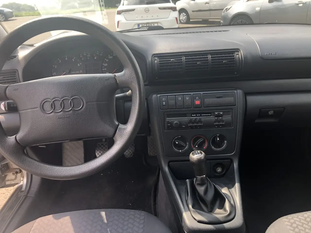 Audi A4 A 1,8, foto 7