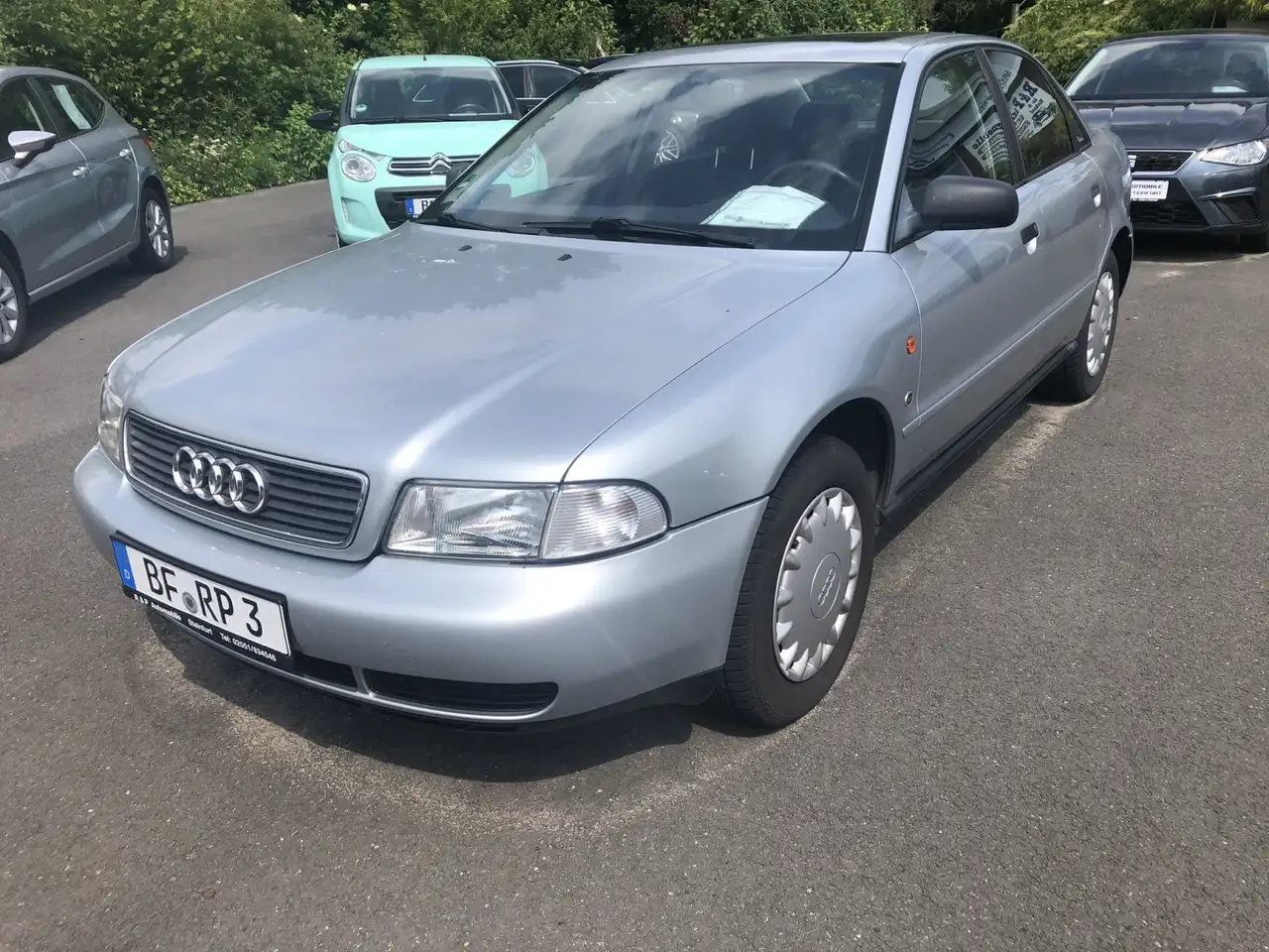Audi A4 A 1,8, foto 1