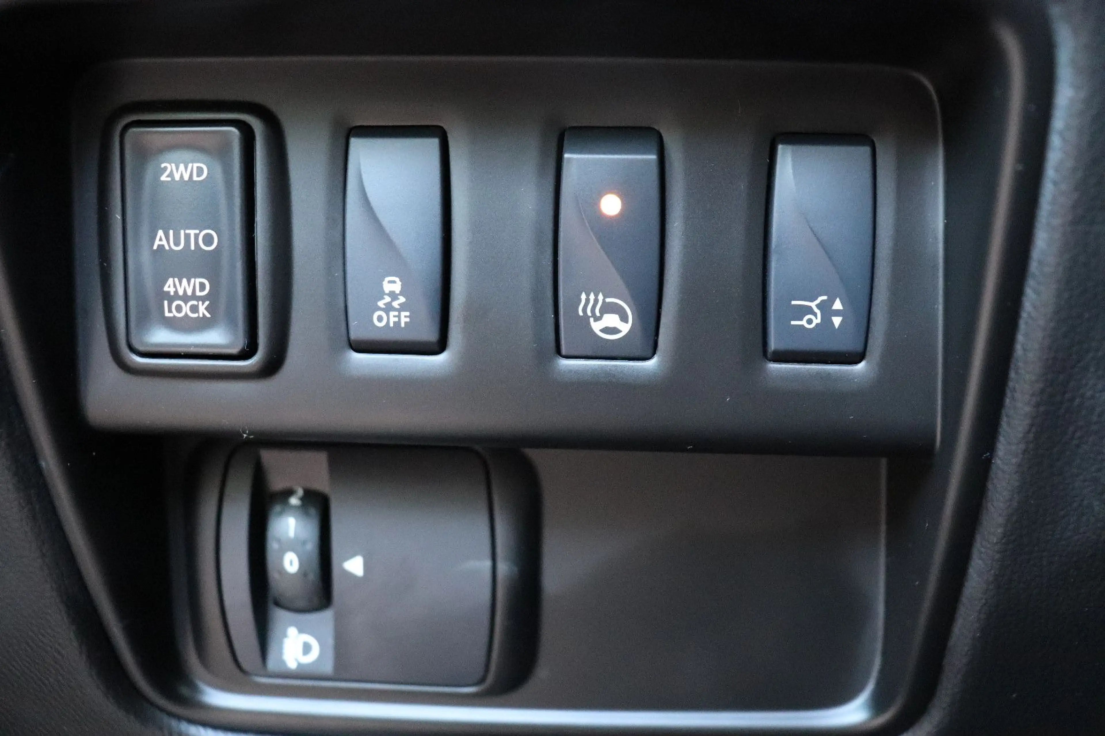 Renault Koleos KOLEOS INITIALEPARIS 2.0d AUT.4x4*PANORAMA*VOLLA — photo 19