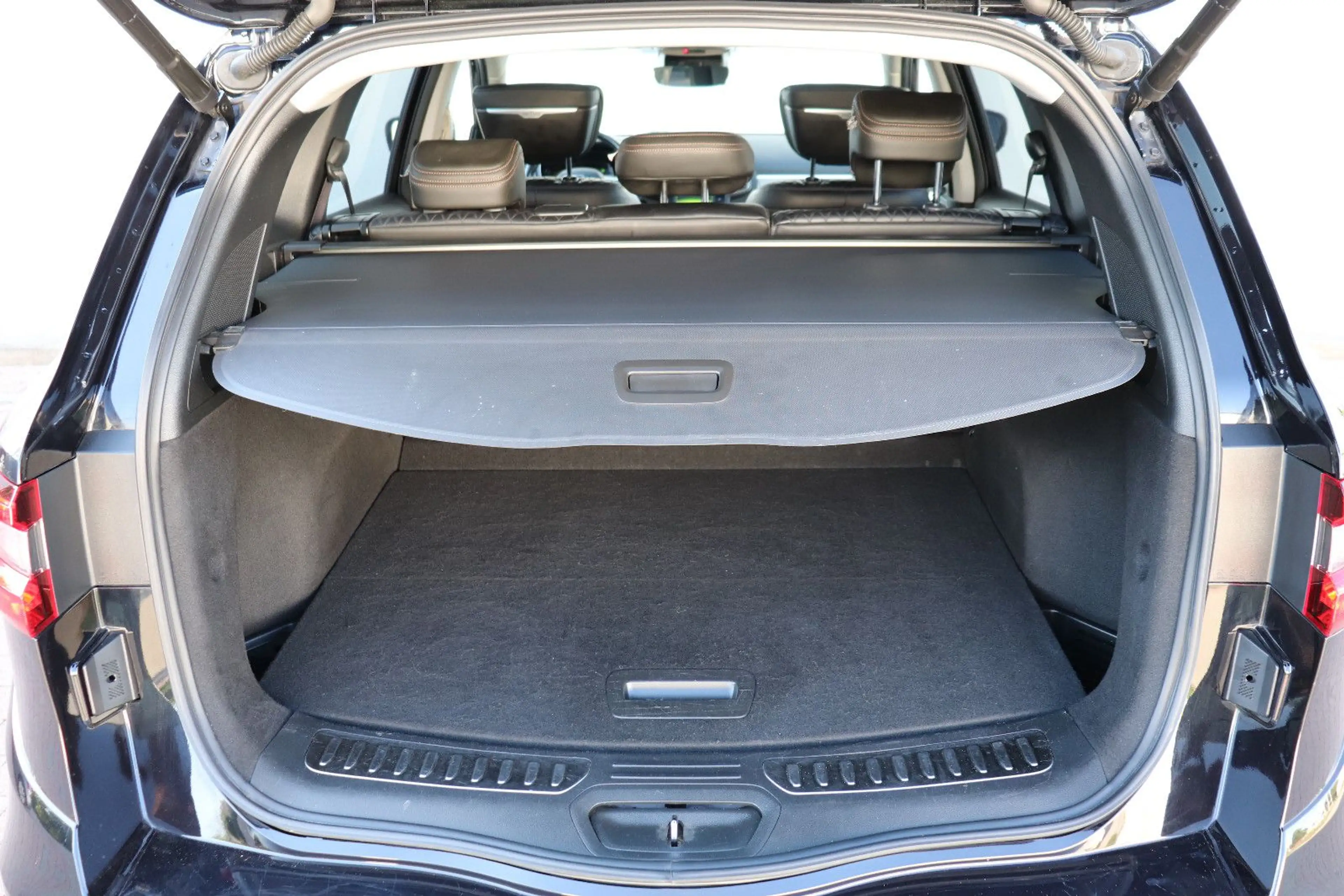 Renault Koleos KOLEOS INITIALEPARIS 2.0d AUT.4x4*PANORAMA*VOLLA — photo 15