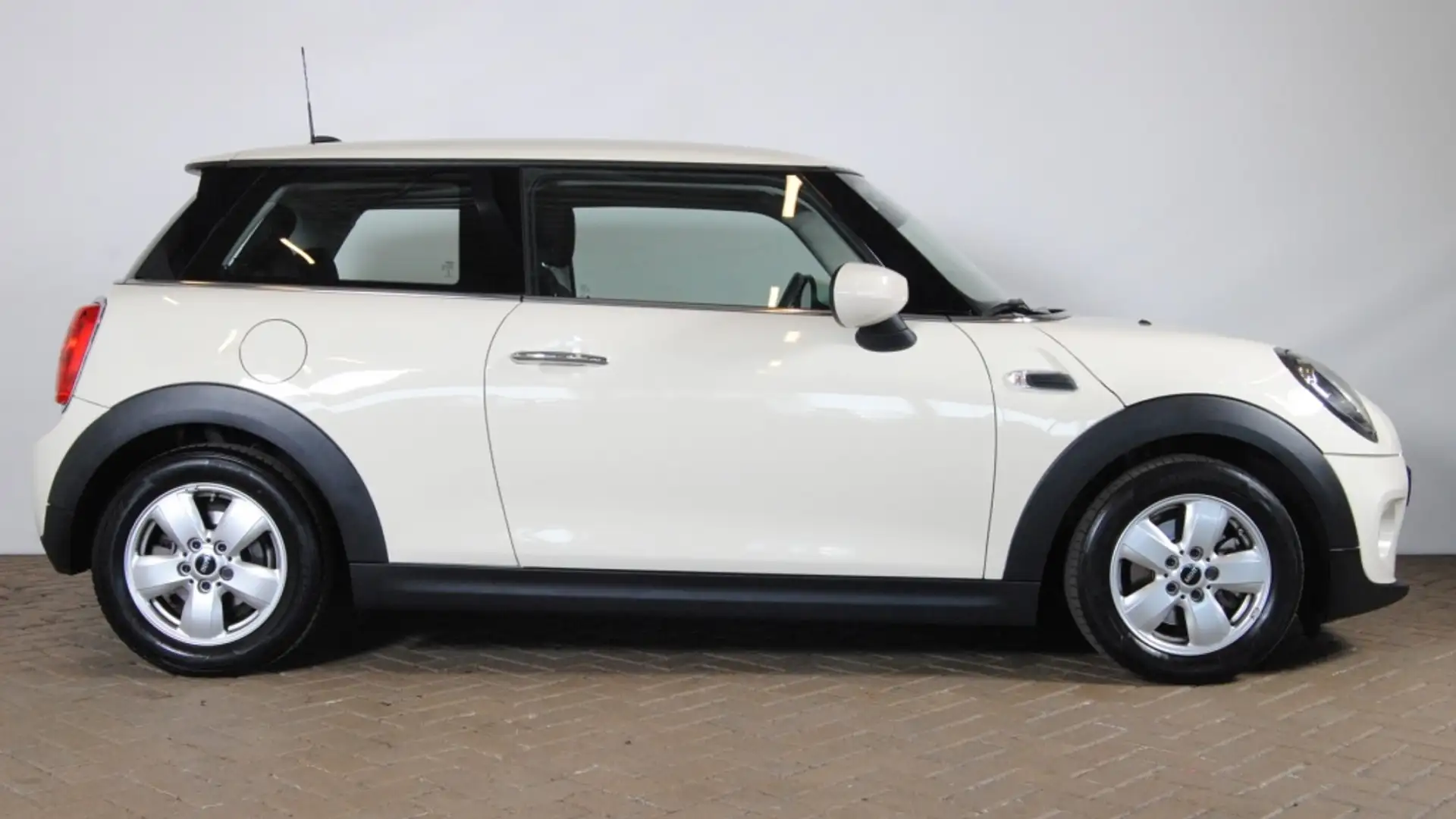 MINI One Mini || 6 maanden garantie! 1.5 Salt Blanc - 2