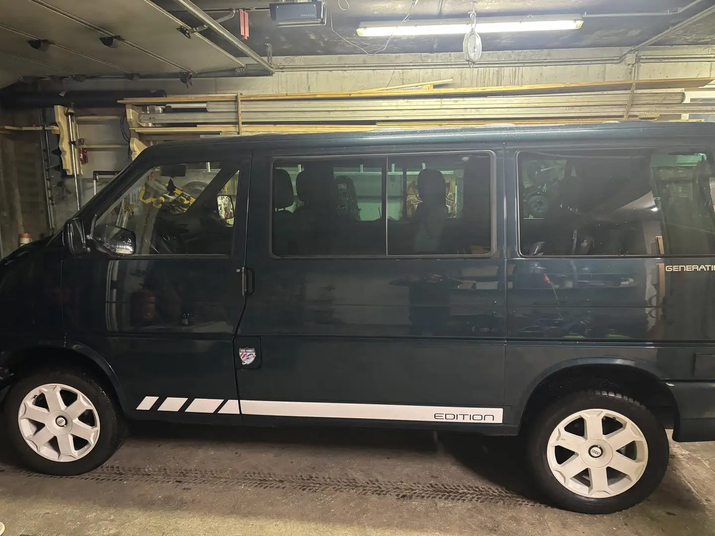 Volkswagen T4 Generation - 2