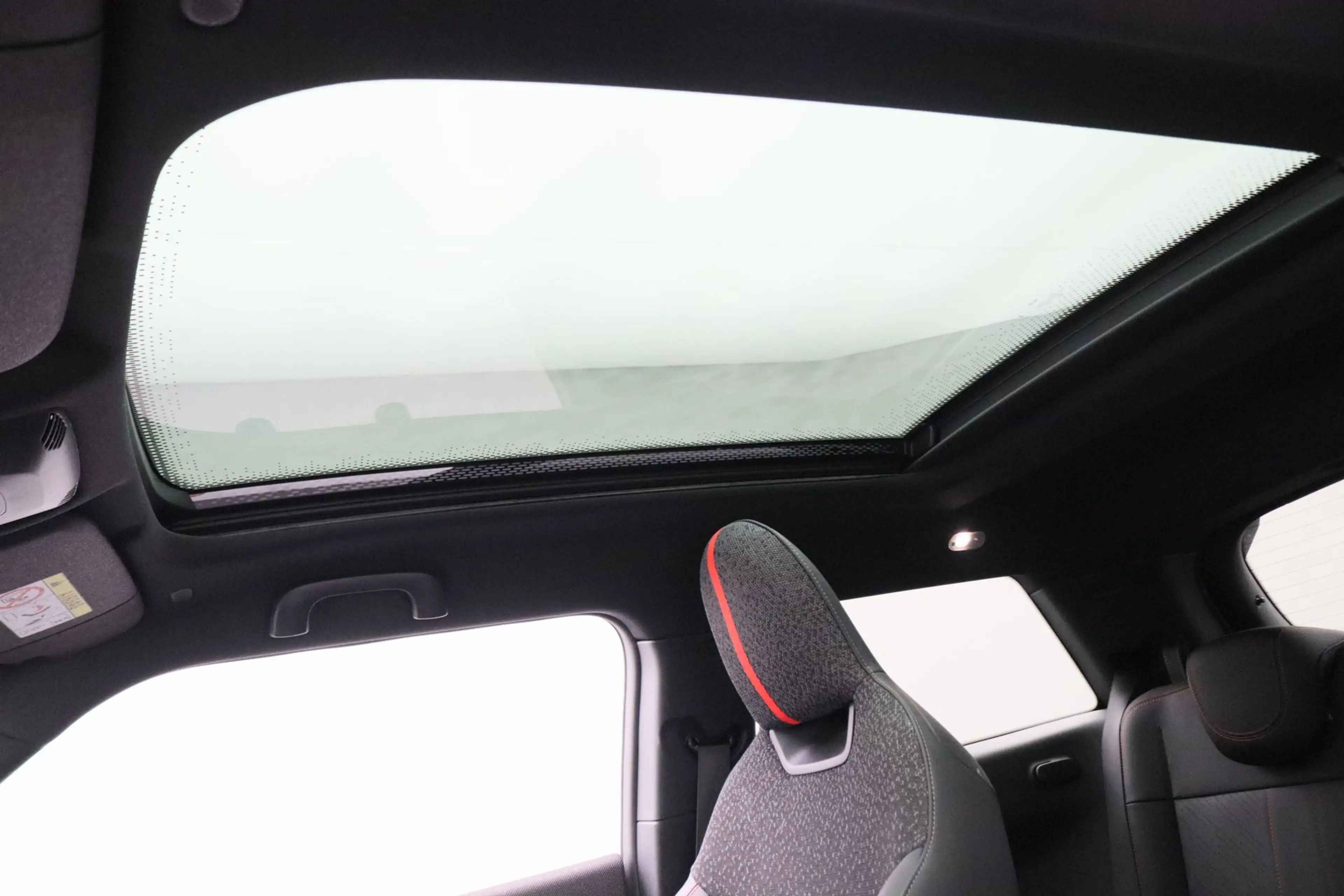MINI John Cooper Works 3-Deurs SE Cooper M 54.2 kWh — photo 4