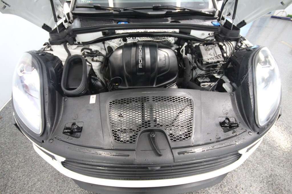 2020 Porsche Macan PREMIUM / AWD thumb 34