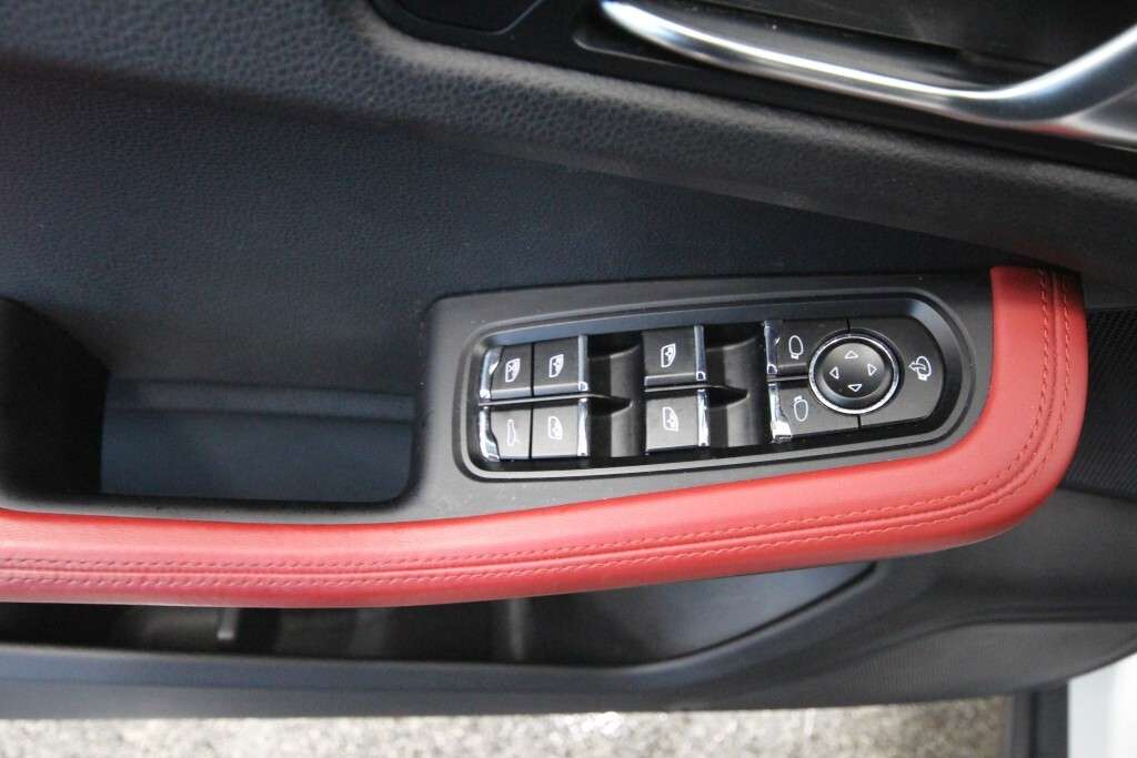 2020 Porsche Macan PREMIUM / AWD thumb 13