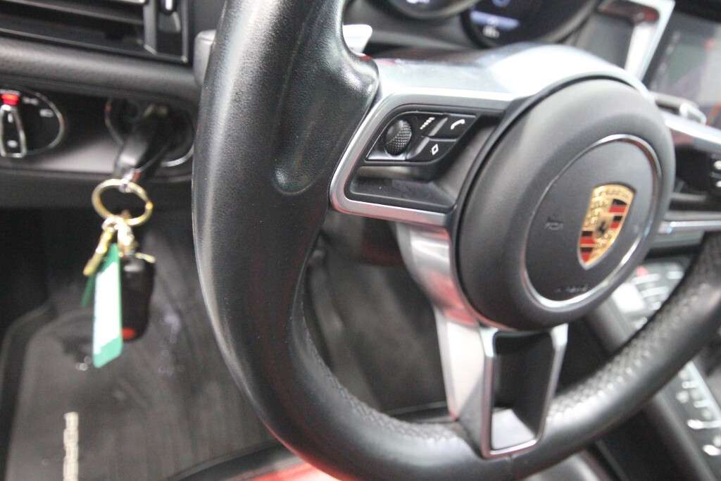 2020 Porsche Macan PREMIUM / AWD thumb 18