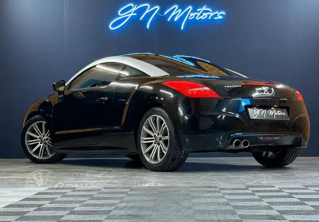 Peugeot RCZ view 3