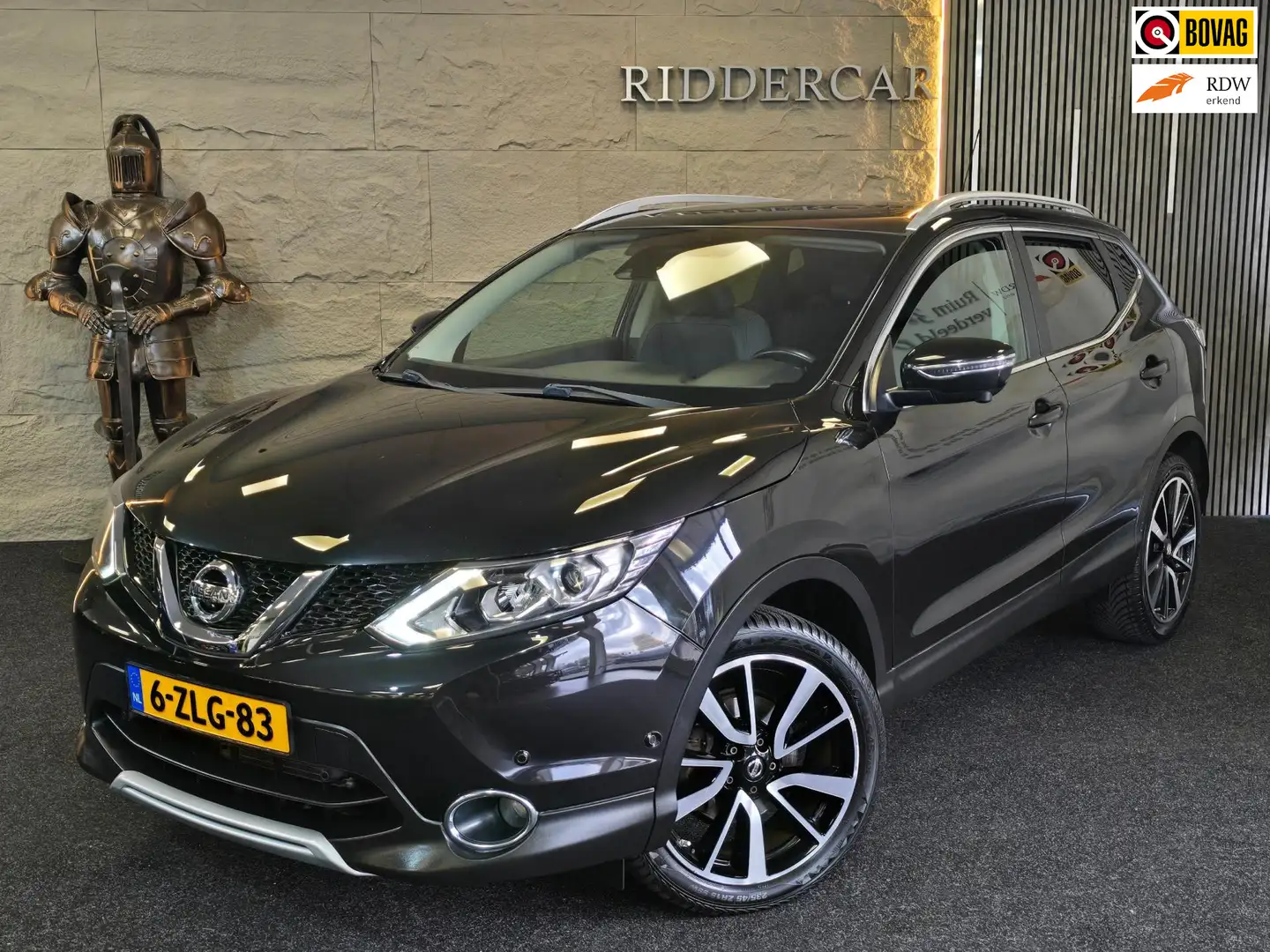 Nissan Qashqai 1.2 Tekna|GARANTIE|AUTOMAAT|TREKHAAK|PANO|LEDER|CA Noir - 1