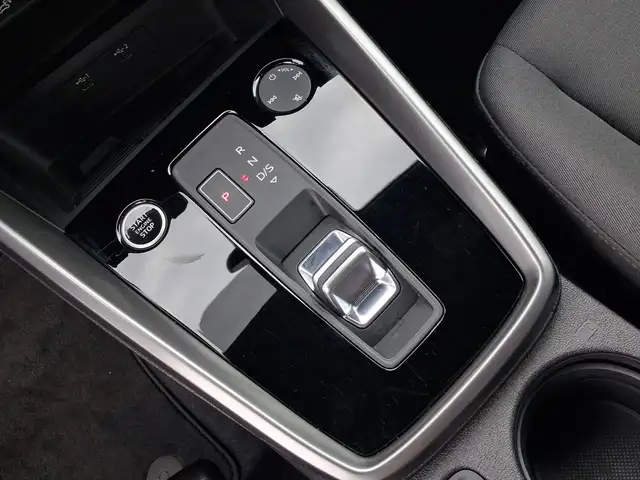 Audi A3 view 11