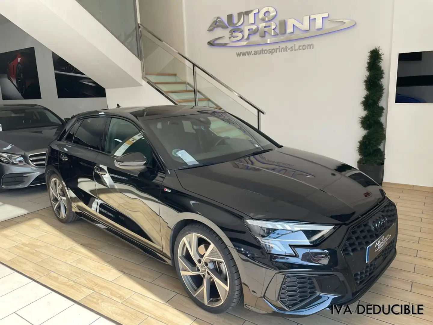 Audi A3 Sportback 35 TFSI Black line S tronic Negro - 1