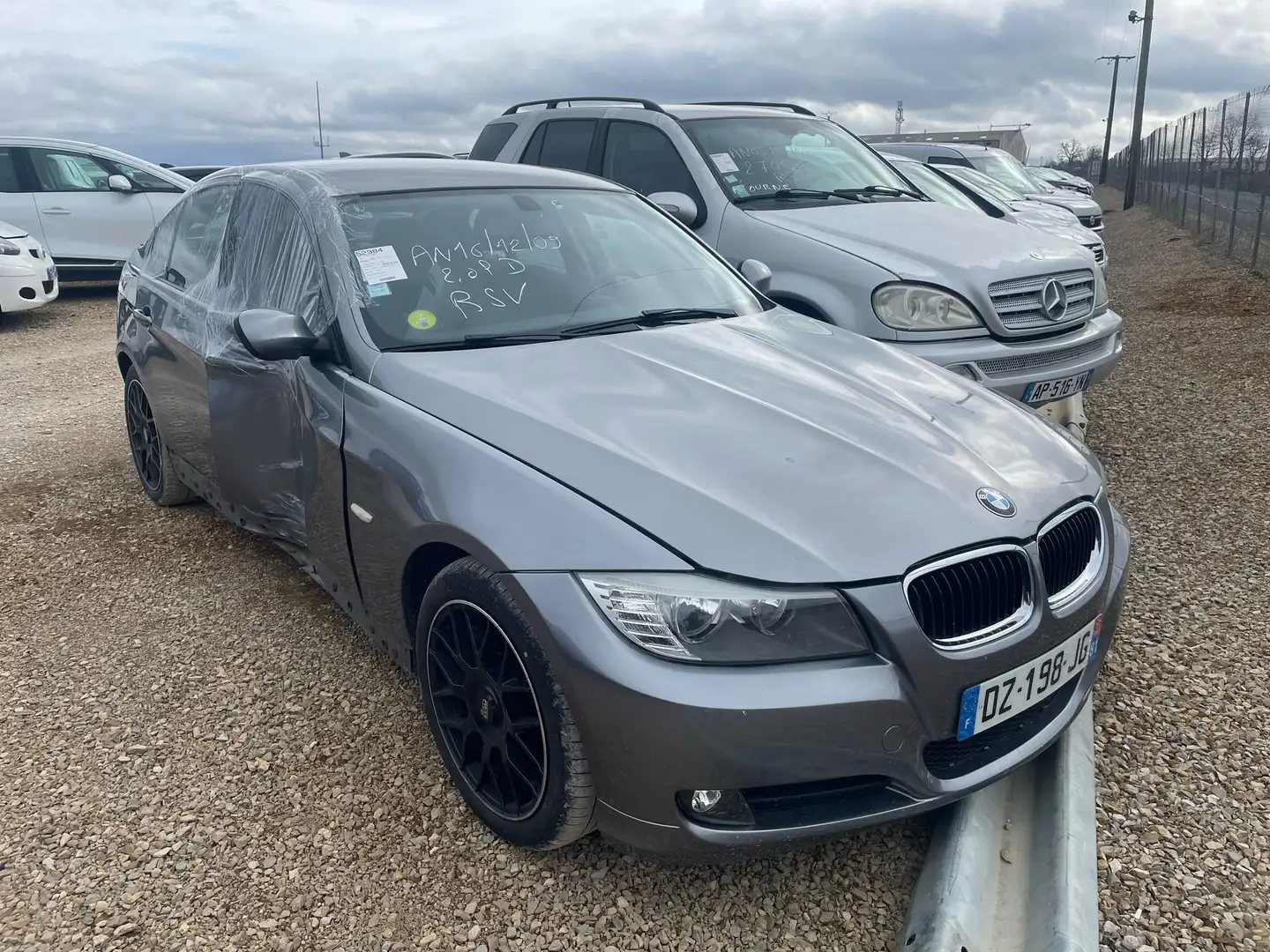 BMW 316 316d 115 ch Confort Grigio - 1