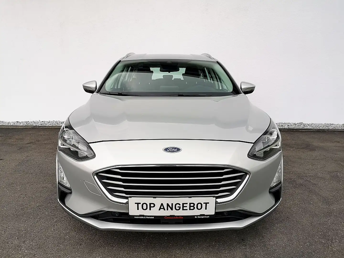 Ford Focus Traveller 1,5 EcoBlue Aut. "NAVI" Silber - 2