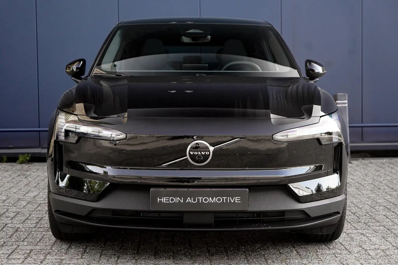Volvo EX30 Single Motor Extended Range Ultra 69 kWh Pilot Ass Noir - 2
