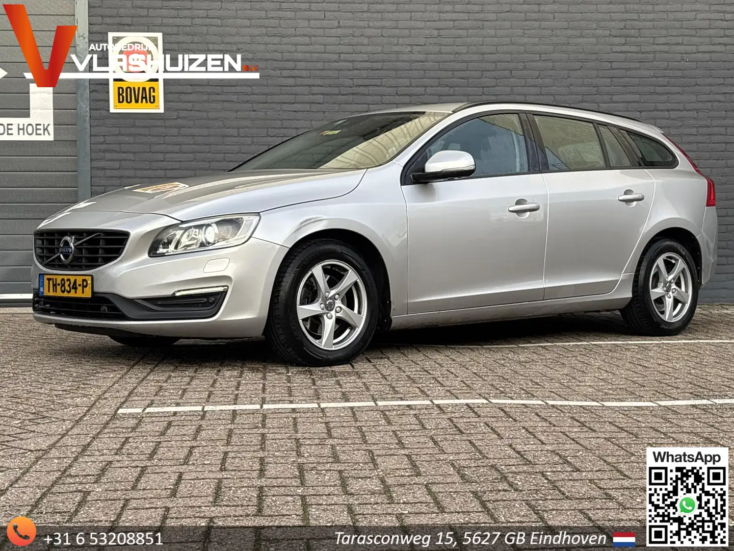 Volvo V60 2.0 D3 Summum | Climate | Cruise | Navi | PDC | St Grijs - 1
