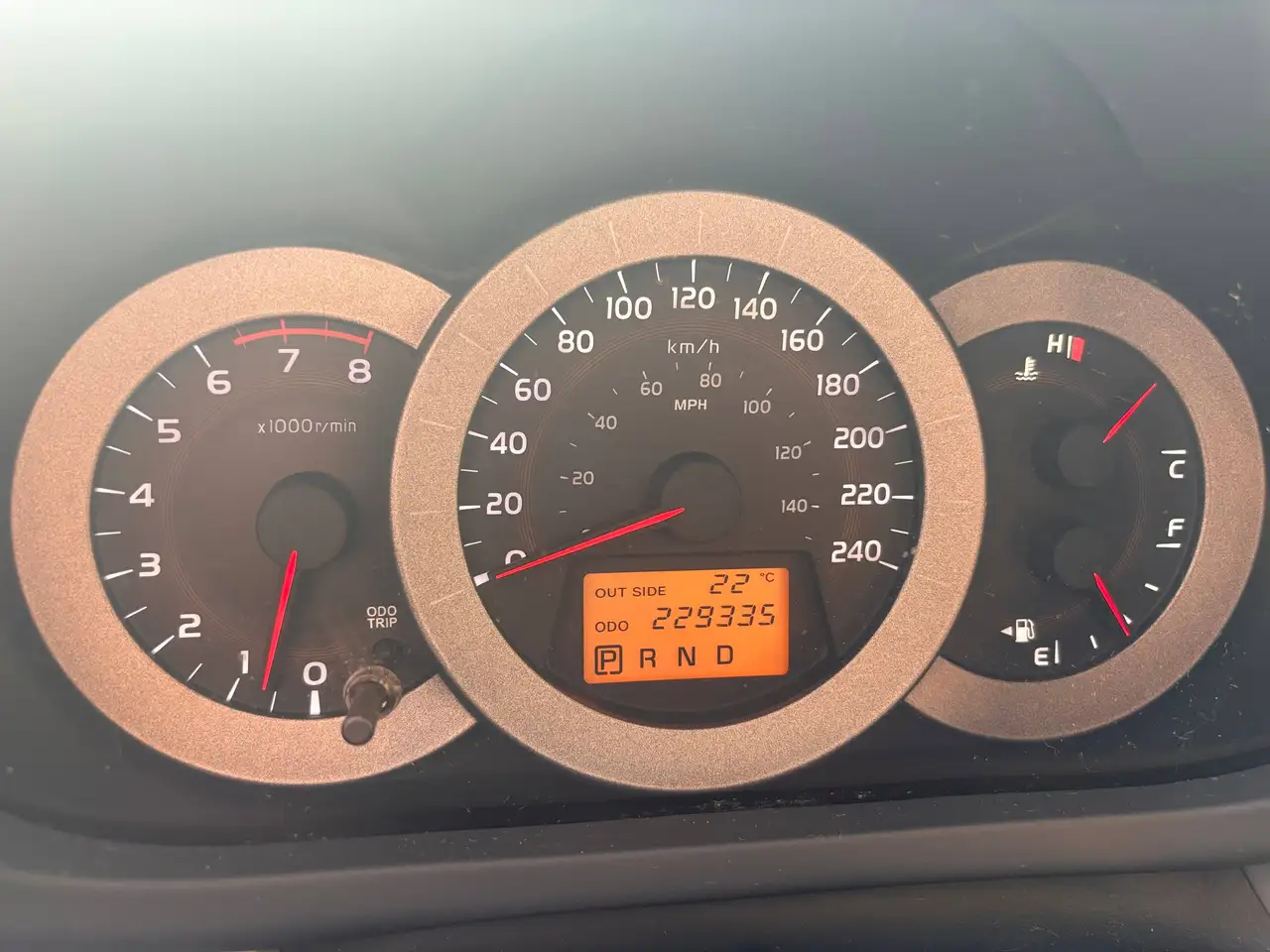 Toyota RAV 4 снимка Toyota RAV 4