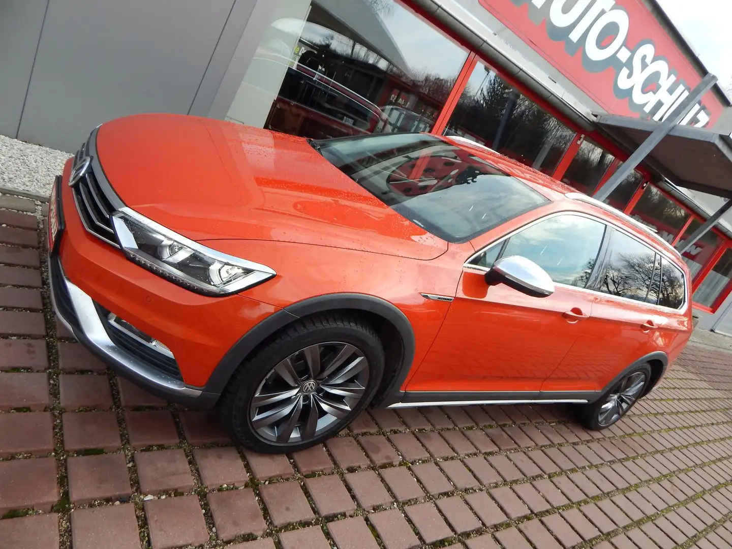 Volkswagen Passat Variant Alltrack 4Motion BOSE LED NAVI AH Orange - 1