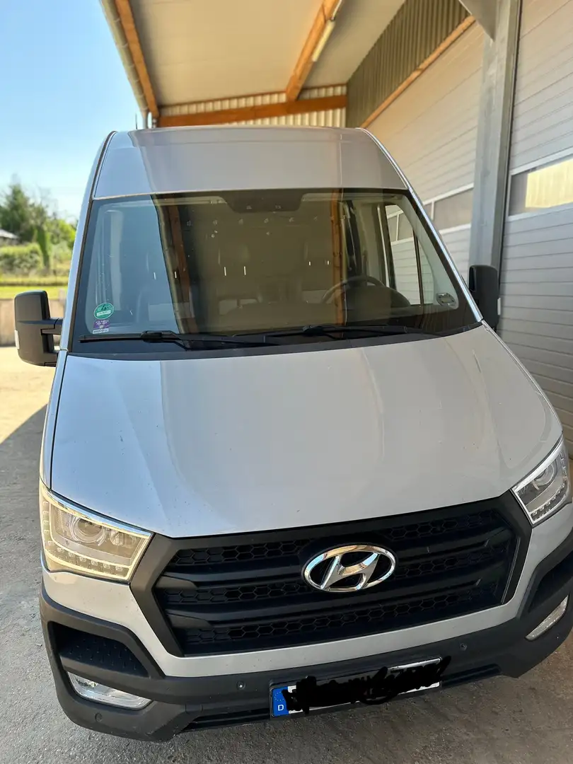 Hyundai H 350 H350 Cargo L3H2 EU6 S Zilver - 1