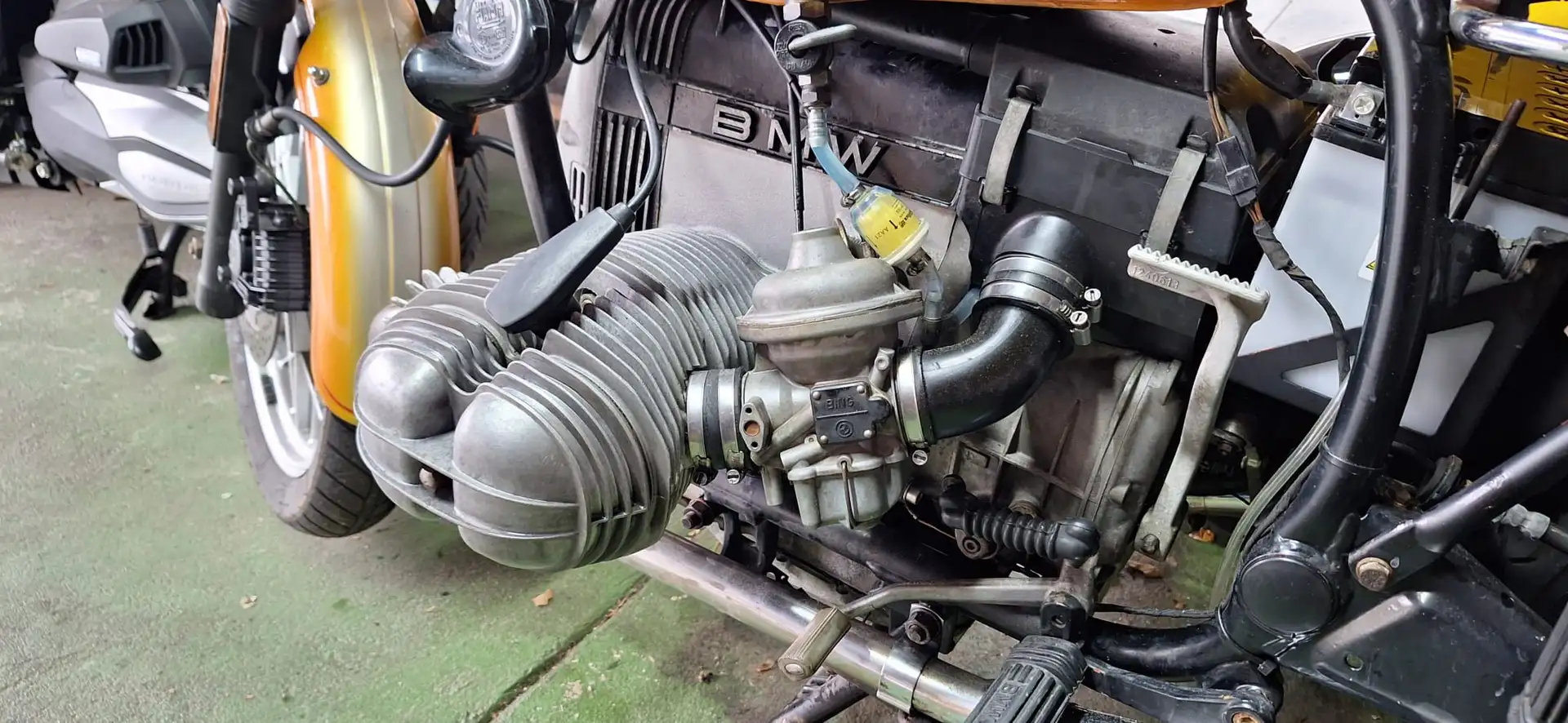 BMW R 100 S Naranja - 2