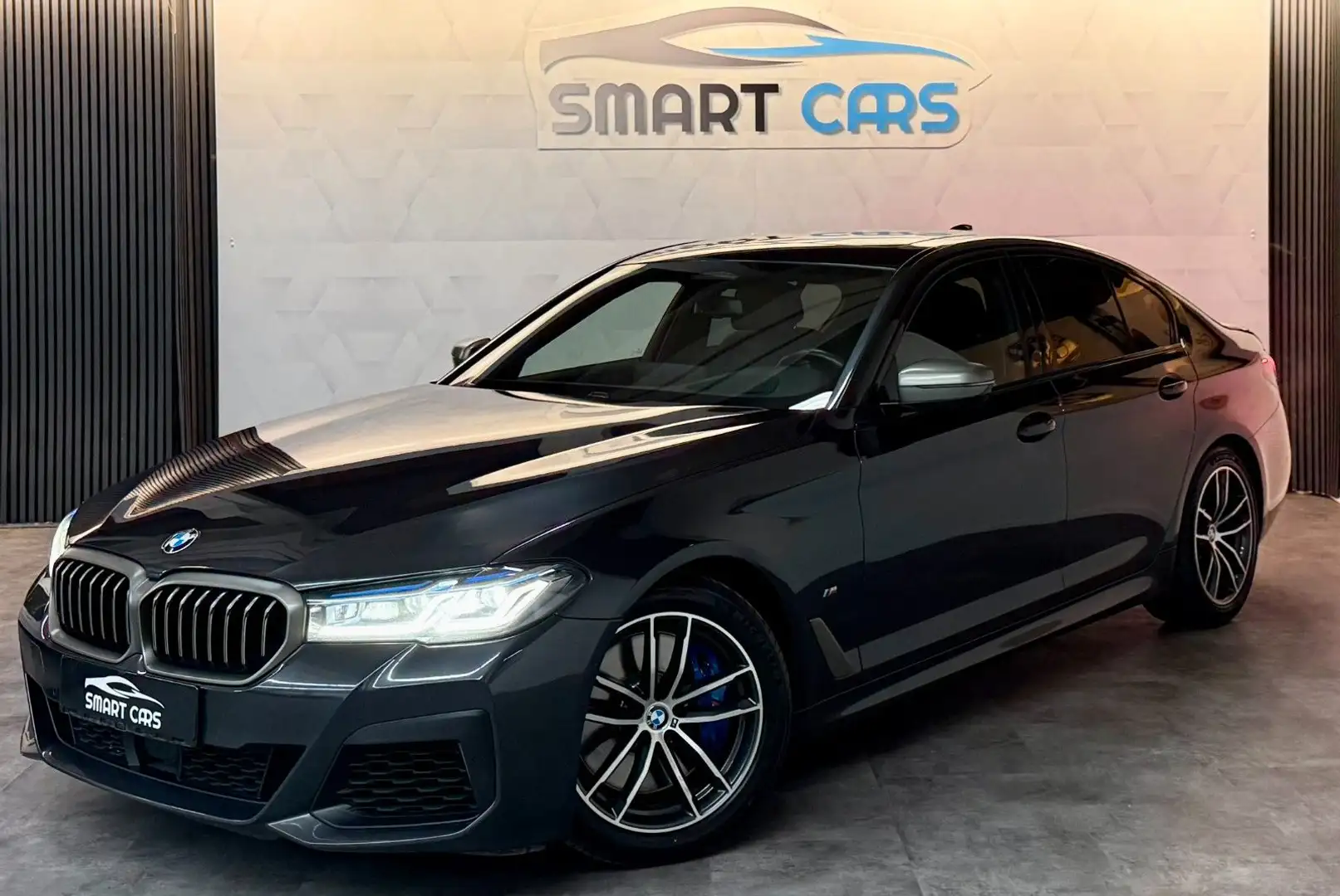 BMW 550 i xDrive*Leder*Navi*SHD*HuD*Harman Kardon* Grau - 1