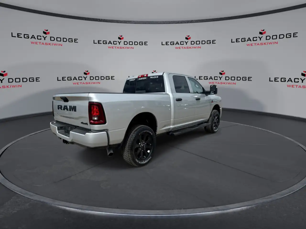 RAM 2500 снимка RAM 2500